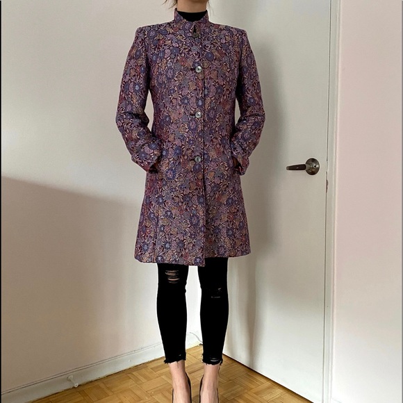 Light dressy coat/jacket - Picture 9 of 9